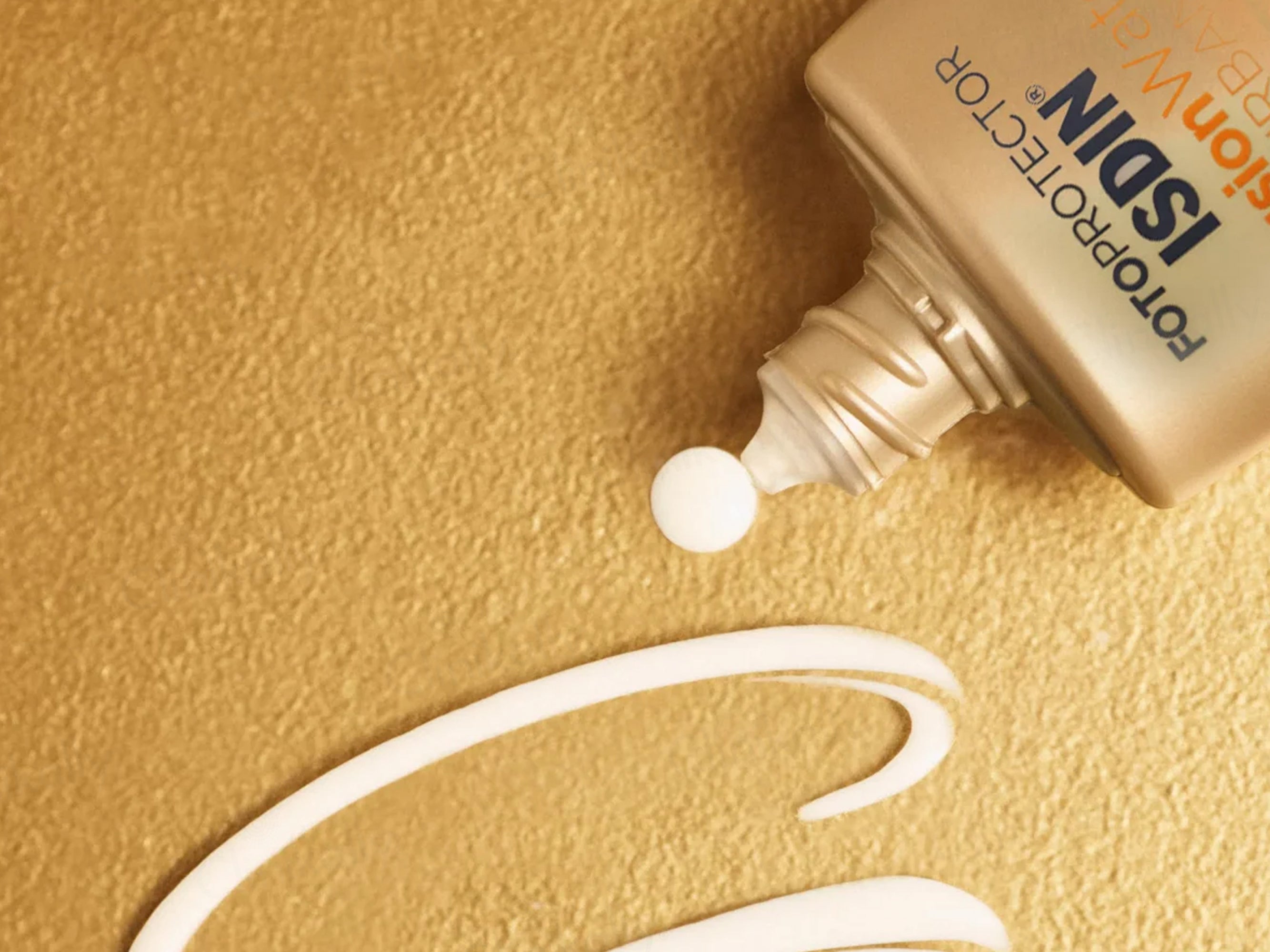 ISDIN Fotoprotector Fusion Water Urban Sunscreen SPF 30 PA++++