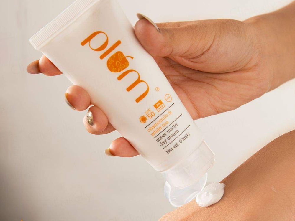 Plum Chamomile & White Tea Sheer Matte Day Cream Sunscreen SPF 50 PA+++