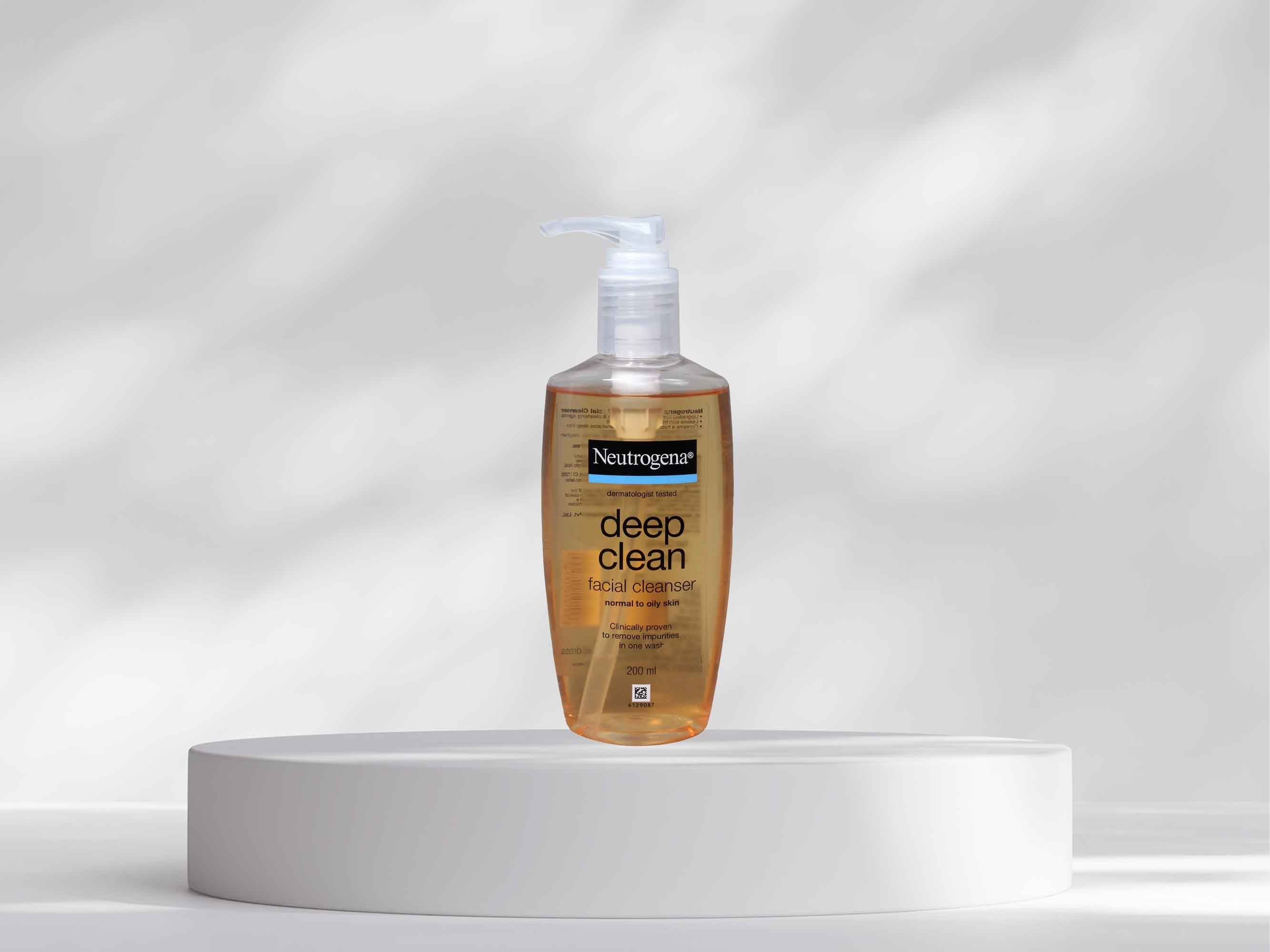 Neutrogena Deep Clean Facial Cleanser