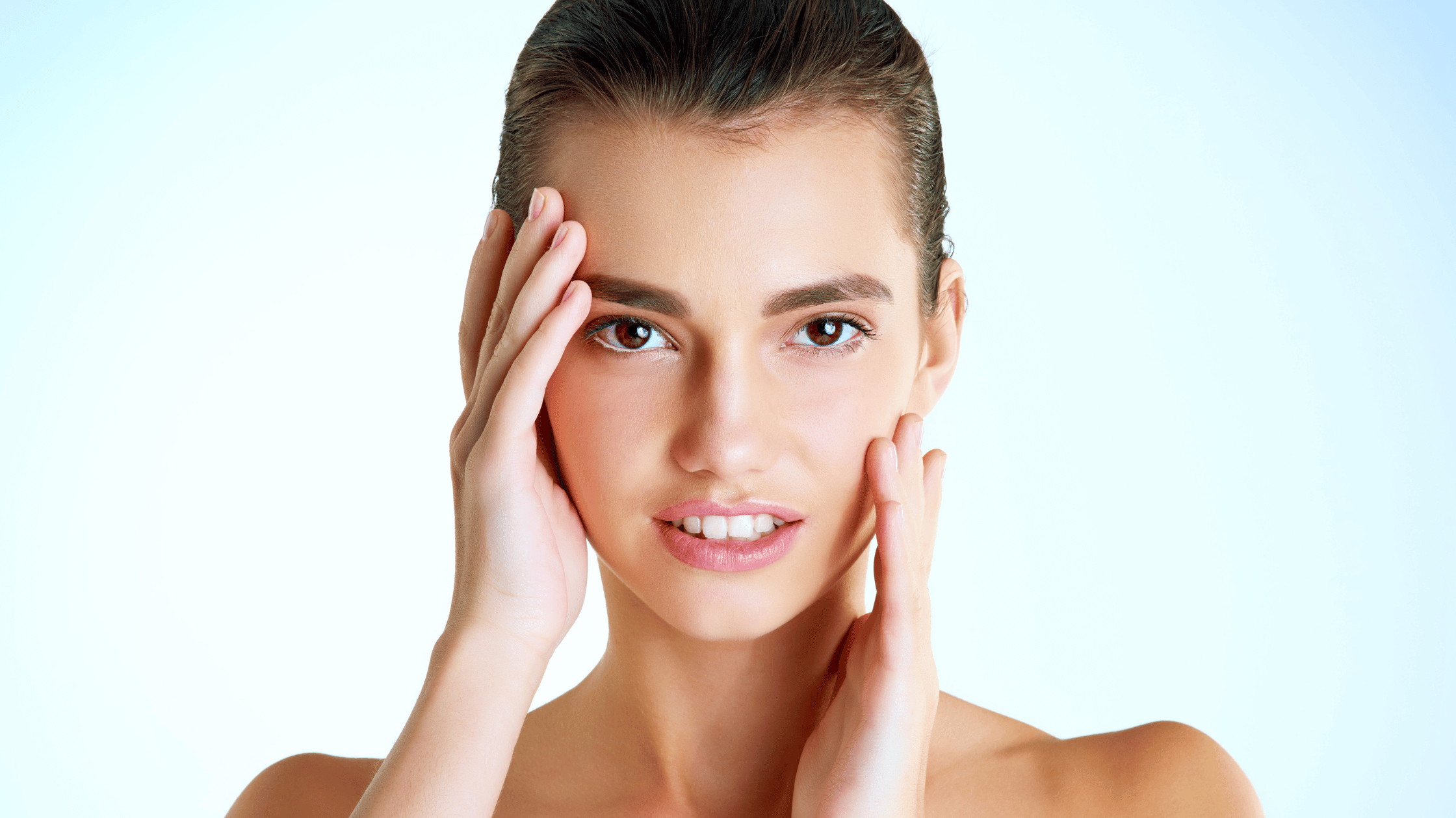 The Art of Layering: Combining Dimethicone-Based Skin Care Products with Retinol