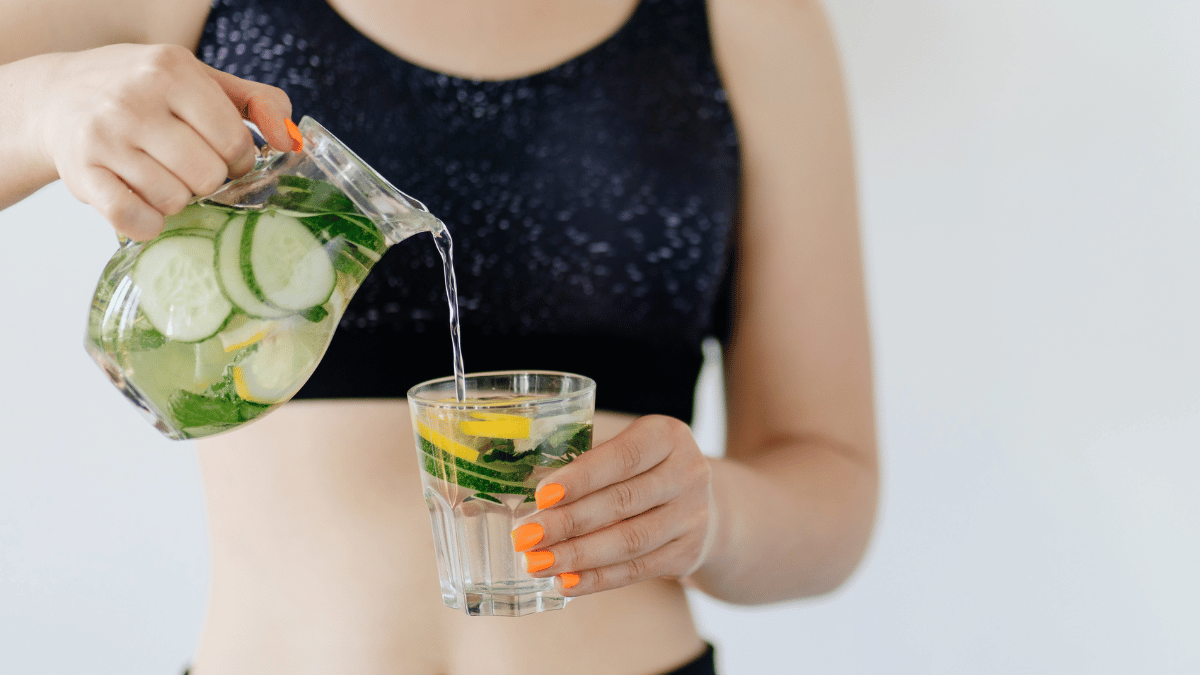 Expert Insights: Dermatologists Weigh in on Water and Skin"