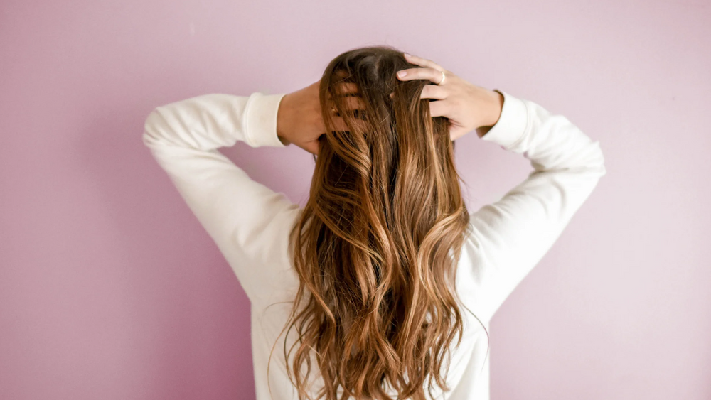 Revitalizing anti-hair loss shampoo