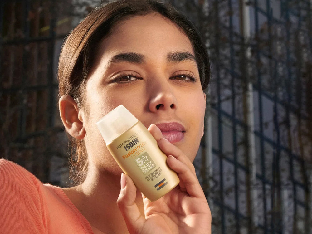 ISDIN Fotoprotector Fusion Water Urban Sunscreen SPF 30 PA++++