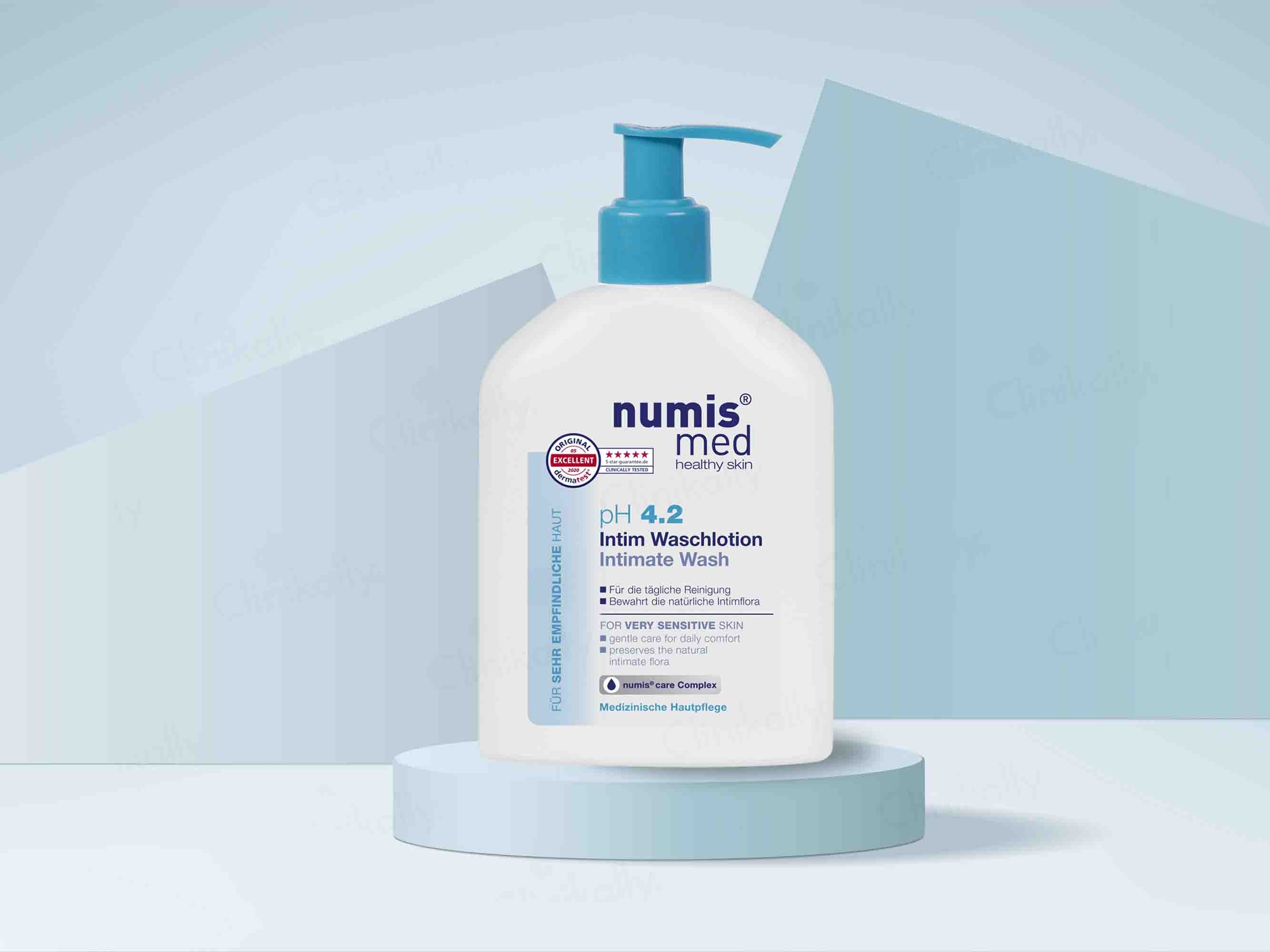 Numis Med pH 4.2 Intimate Wash For Very Sensitive Skin - Clinikally